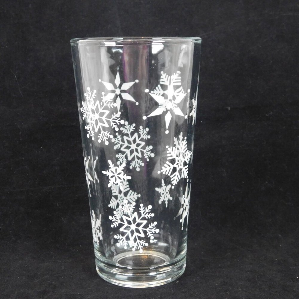 Lot of 2 KIG Indonesia 16 oz Glass Tumbler White Snowflake Pattern Vintage - Picture 3 of 11